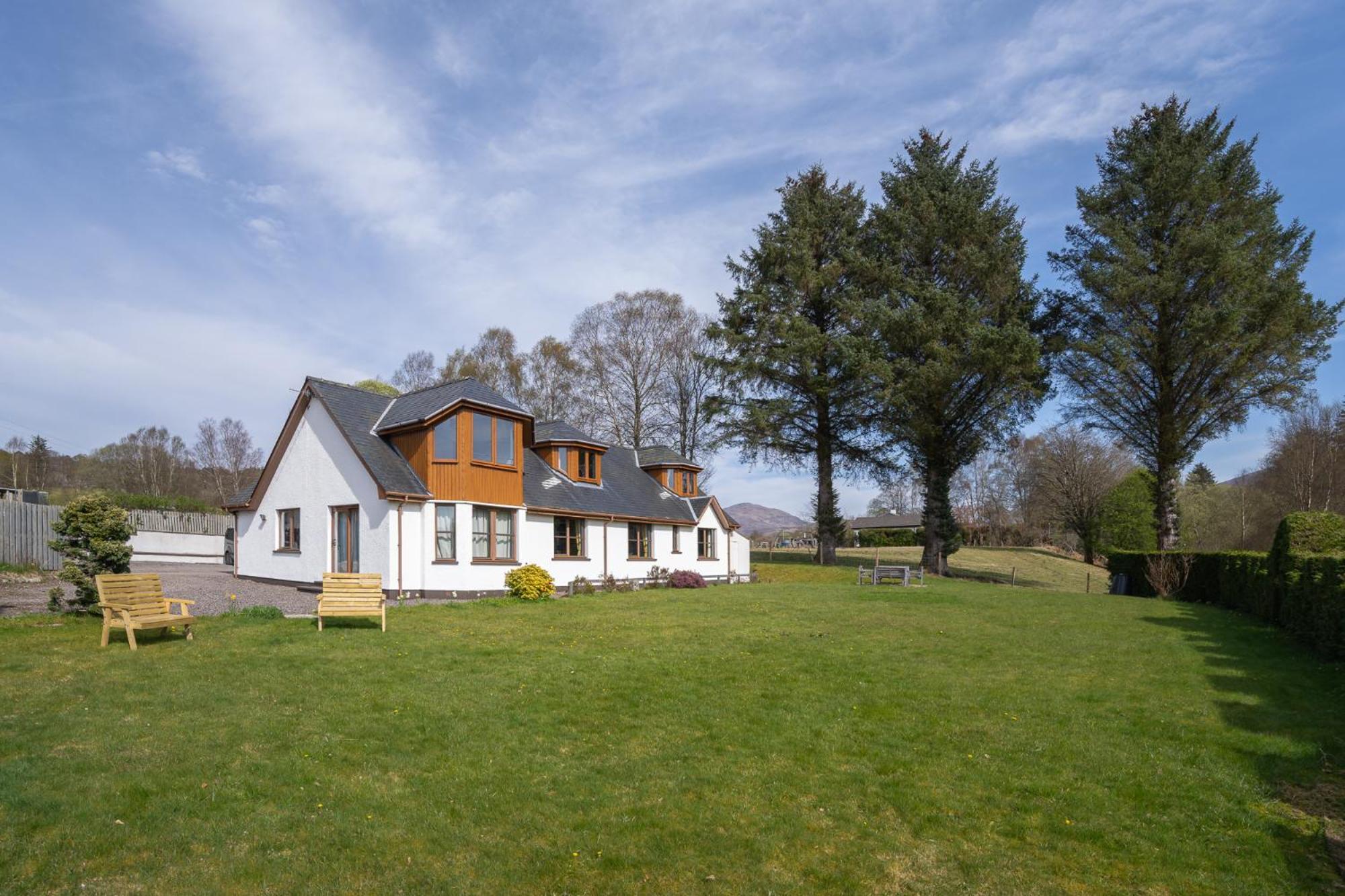 Mizpah Bed & Breakfast Near Ben Nevis Highlands Roybridge Exterior photo
